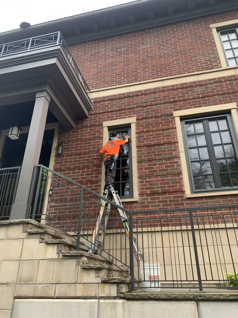 Window Cleaning Expert